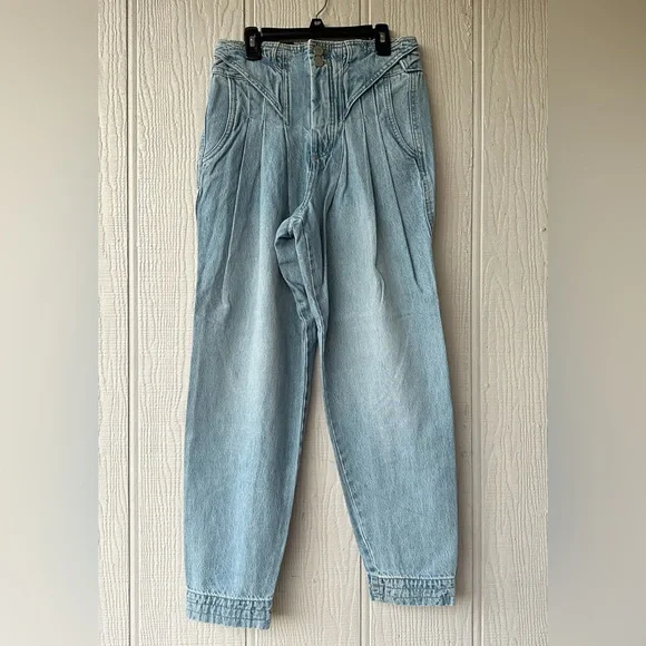 BLANK NYC Steal The Show Jeans - Picture 4 of 13